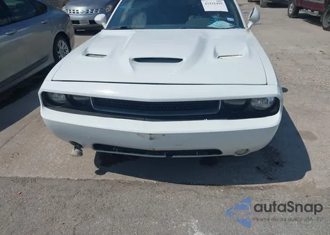 2013 Dodge Challenger Sxt Plus из США, поврежденный, VIN 2C3CDYAG1DH742392